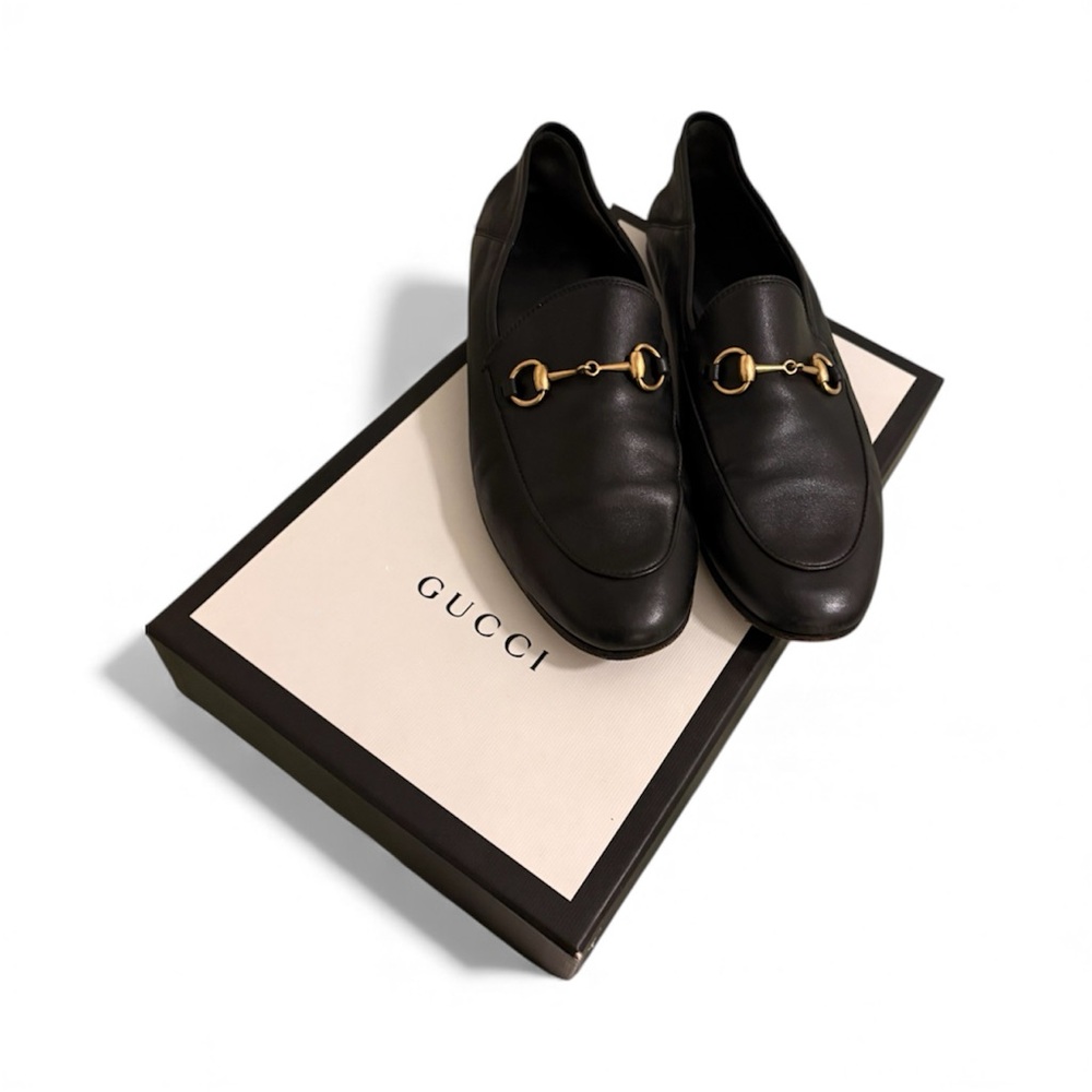 Gucci Black Leather Loafers – Size 8 (With Box & Dust Bags)